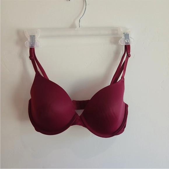 Victoria's Secret T Shirt Bra Size 32D Marroon Lightly Lined Underwire - Picture 1 of 8